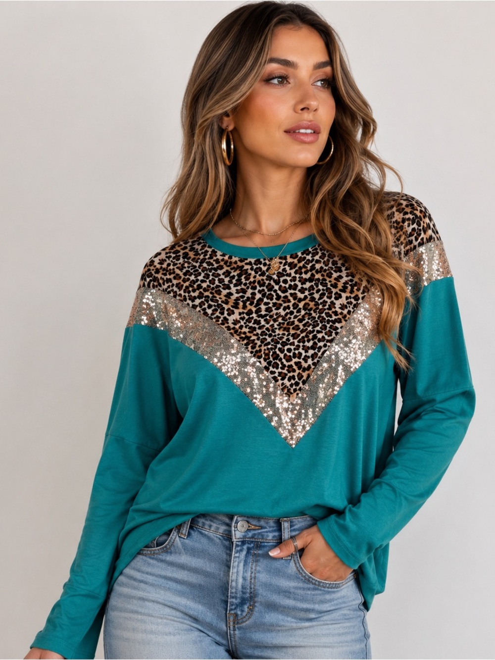 ☀️🐆 Sunshine & Rodeo’s Leopard Sequin Accent Top ✨🔥 Size L